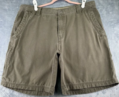 Columbia Ultimate Roc Cargo Shorts Men's Sz 40 (38/39) L 8.5" Green Omni-Shield - Image 1 of 4