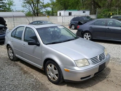 Depósito de lavado hatchback City Canada solo se adapta a 00-11 GOLF 1001364 Foto 1 de 4