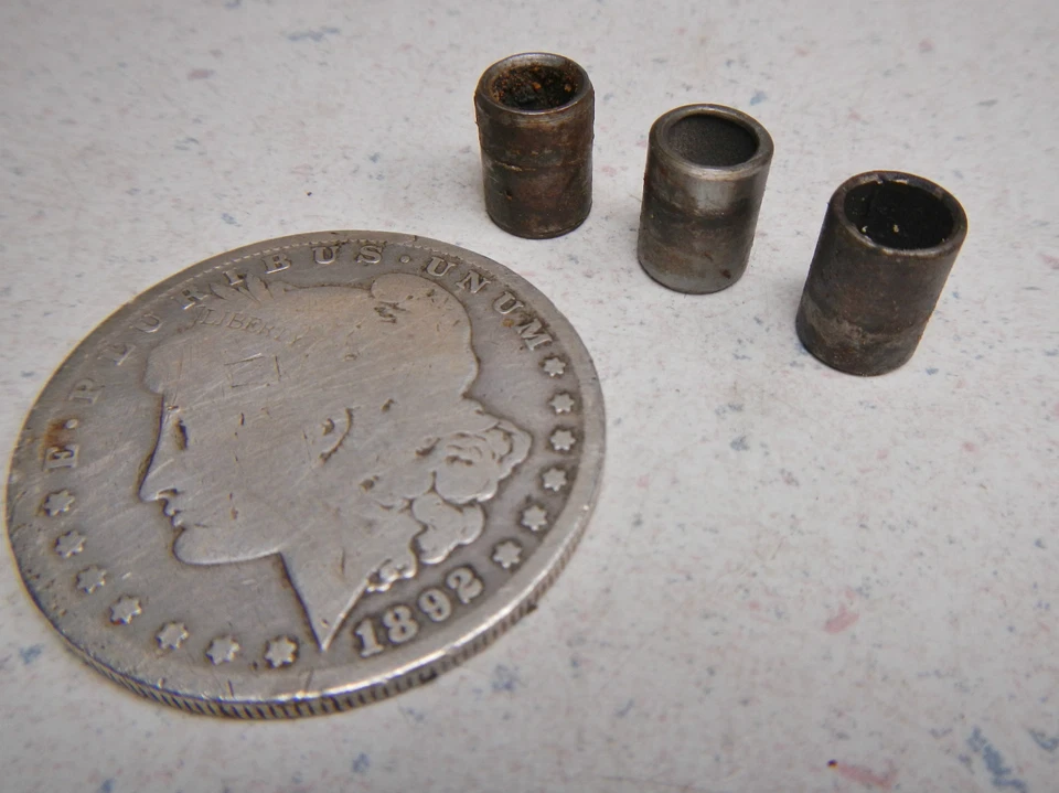 69-70 SUZUKI TS250 MISC DOWEL PINS Foto 1 de 1