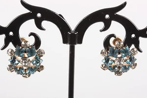M & S SIGNED BLUE/CLEAR CRYSTAL 12K GOLD FILLED SCREW BACK EARRINGS VINTAGE 8460 - Picture 1 of 3