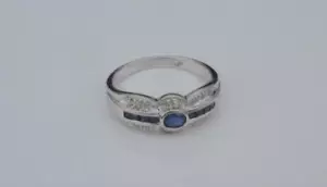 Nuevo 14k Oro Blanco Zafiro y Diamante Talla Del Anillo 6.5 - Imagen 1 de 1