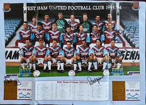 WEST HAM 1993/94 Team signed Photo Pull Out Poster ALLEN GALE MIKLOSKO BREACKER - Picture 1 of 1