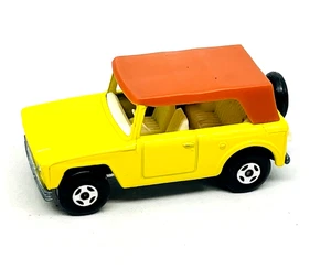 Matchbox Lesney Superfast 18 Field Car en amarillo, ruedas de 4 radios ¡como nuevo! - Imagen 1 de 3