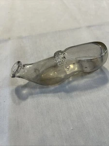 ANTIQUE GLASS LADYS SHOE INKWELL - Picture 1 of 6