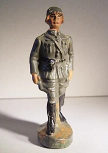 11 082 Friedhold Fischer Offizier Wehrmacht gehend - Picture 1 of 5