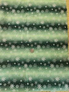 Marcus Bros. Textiles By Karen Jarrar, 31"x42" (1.16 Yd) Christmas Snowflakes - Picture 1 of 6