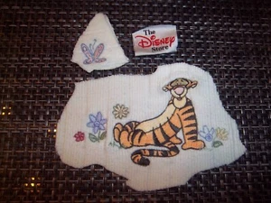 Winnie The Pooh Cartoon Tigger Character Flowers Butterfly Embroidered Patches - Picture 1 of 9