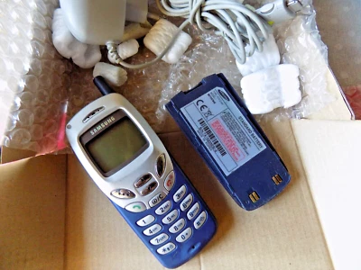 Cellulare SAMSUNG R210s - Immagine 1 di 4