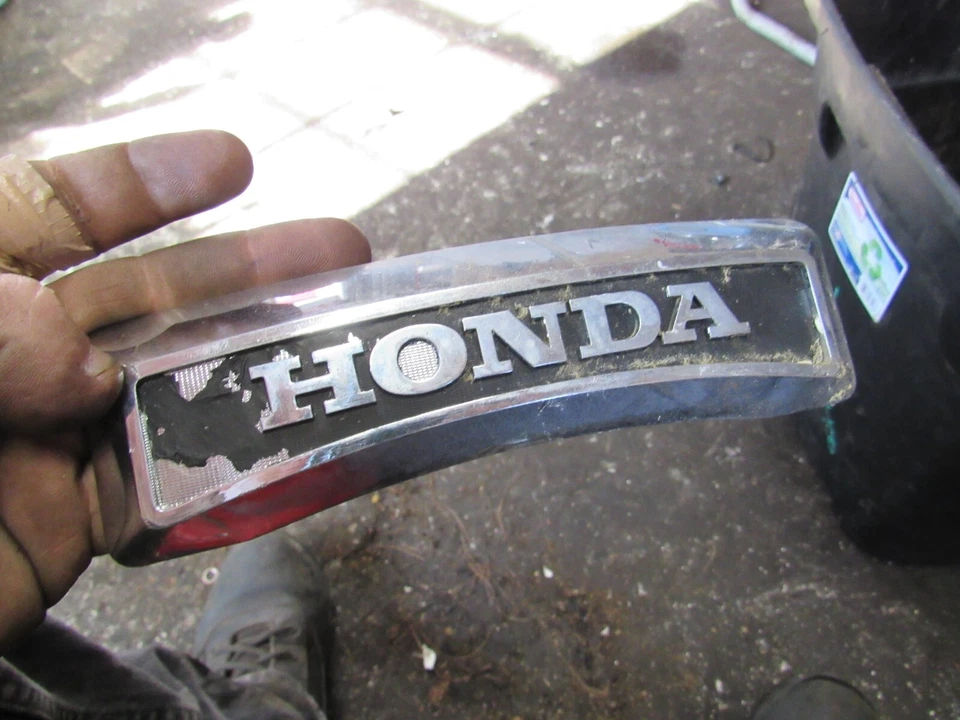Honda CB650 1980 horquilla moldura logotipo insignia emblema Foto 1 de 1