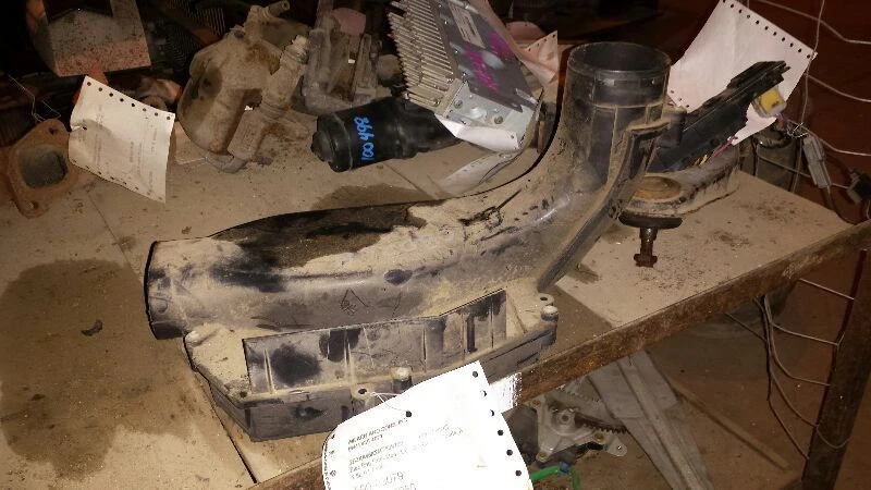 Módulo de control electrónico motor ECM guardabarros izquierdo compatible con 91 ACCLAIM 301099 Foto 1 de 1