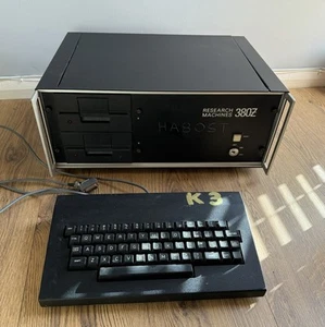 Research Machines RM 380z Vintage Computer - Afbeelding 1 van 13