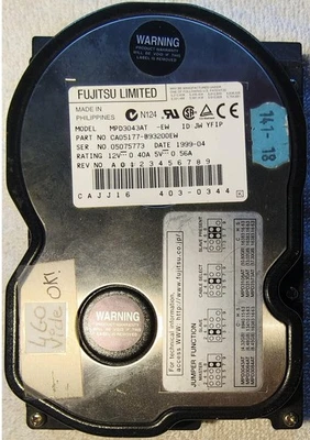 Disque Dur IDE FUJITSU MPD3043AT 4GB - Photo 1/4