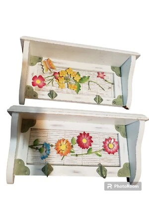 Vintage 2 Set Of  Wall Display Shelf - Metal Floral Decoration With Hooks White - Image 1 of 4