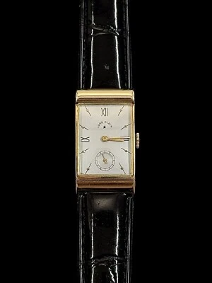 Vintage Lord Elgin 14k Solid Gold Asymmetrical 21 Jewels BEAUTIFUL RUNS Manual - Image 1 of 4