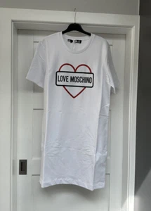 LOVE Moschino White Red Heart Logo T-shirt Sweatshirt Dress Size UK 14 BNWT - Picture 1 of 5