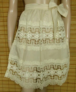 VANILLEFARBENE DIRNDLSCHÜRZE - SPITZE - COTTON/POL. - VINTAGE - ONE SIZE - Bild 1 von 2