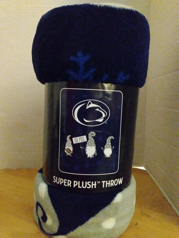 Penn State Nittany Lions 60" x 46"  Plush Throw  Blanket  Gnomes New!!! Cover