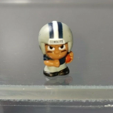 RARE 1" TALL DALLAS COWBOYS NFL TEENYMATES SERIES 2 RUNNING BACKS FIGURE Cover