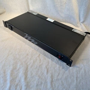 Middle Atlantic PD915R 9 Outlet 15A Rack Mount Power - Picture 1 of 13