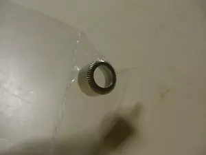 Parte de linterna Maglite retenedor de celda C & D bi pin solo 207-020 - Imagen 1 de 2