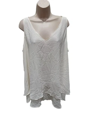 Túnica sin mangas de gasa de doble capa con cuello en V marfil Lane Bryant para mujer talla grande 18 Foto 1 de 4