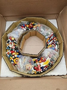 Vintage Holz Ornamente auf Lillian Vernon 15" BAYERISCHER WEIHNACHTSKRANZ. S10 - Bild 1 von 6