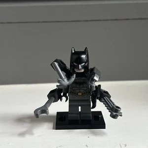 LEGO Batman 4 Arms Backpack sh663 Minifigure. DC Comics - Excellent - Picture 1 of 3