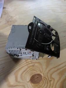2004-2008 Mazda RX8 Stereo with front Bezel cover - Foto 1 di 11
