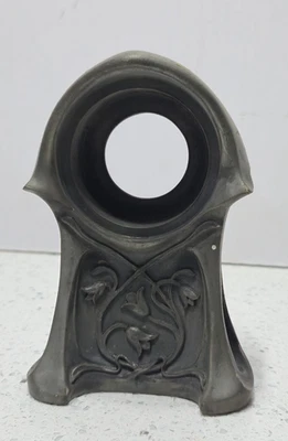 Antiguo reloj con manto de peltre Art Nouveau caja repuestos o reparaciones  Foto 1 de 4