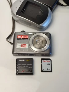 CASIO EXILIM ZOOM EX-Z1080 10.1MP Compact Digital Camera Gray (charger card 8GB) - Picture 1 of 12