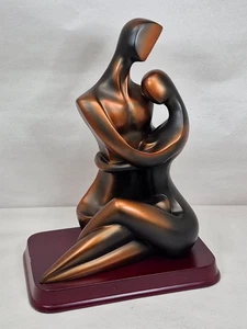 Herco Gift Professional Figurine Man & Woman Lovers 9" Art Deco Style Sculpture - Picture 1 of 18