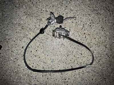 ОРИГИНАЛЬНЫЙ КОМПЛЕКТ СУППОРТА ПЕРЕДНЕГО ТОРМОЗА 2017-2020 HONDA CRF450R. - Изображение 1 из 4