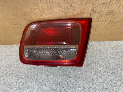 Luz trasera interior Rh pasajero derecho Chevrolet Malibu 2013-2016 E9305 fabricante original Foto 1 de 4