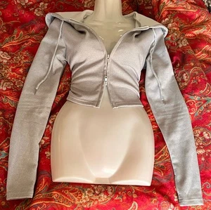 Sudadera con Capucha S Gris Brezo Claro Cremallera Completa Atlética Recortada Ajustada Agujeros para los Pulgares - Imagen 1 de 9