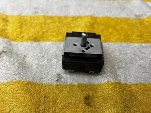 A17367701 INTERRUPTOR DE RANGO DE HORNO Envío Gratis - Imagen 1 de 3