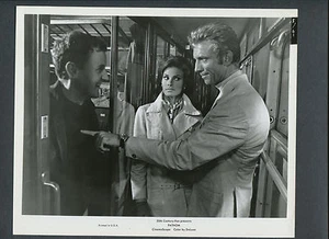RAQUEL WELCH + ANTHONY FRANCIOSA - 1967 FATHOM - SPIONAGETHRILLER + KOMÖD - Bild 1 von 1