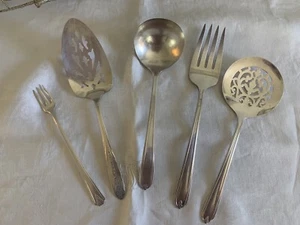 VTG Hostess set 5 pcs Silver Plate 20-30s Pie, Tomato, Serv Fork, Ladle, Pickle - Picture 1 of 11