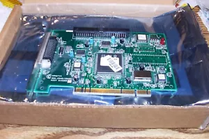 ADATTATORE COMPAQ/ADAPTEC PCI SCSI AHA-2940/U 916506-00 07H0132, 07H0128 - Foto 1 di 4