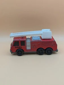 Vintage Metal Tonka 1992 #5 Fire Truck Pressed Steel Diecast Toy W/ Ladder 1:64 - Picture 1 of 9