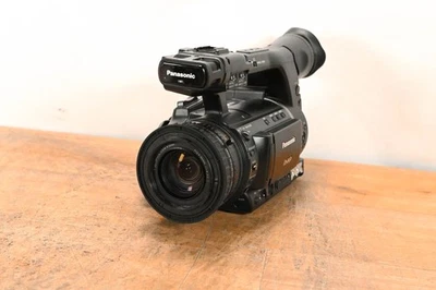 Panasonic AG-HPX255P P2 HD Handheld Camcorder CG01QM9 - Image 1 of 4