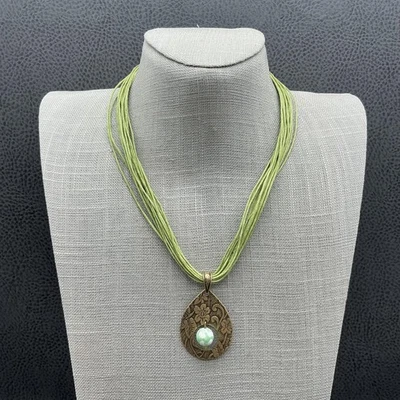 Collar Coldwater Creek Cordón Verde Tono Dorado Floral Lágrima Colgante Cuentas Foto 1 de 4
