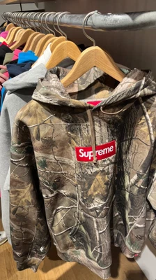 Sudadera con Capucha Supreme Box Logo 'Realtree AP Camo' NUEVA TALLAS TODAS LAS TALLAS Foto 1 de 4