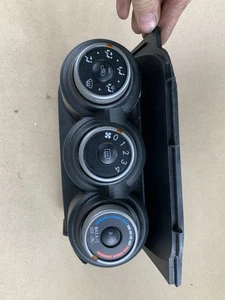 2011-2013 Scion TC Climate Control Unit Heater Ac Temperature ( READ ) - Picture 1 of 19
