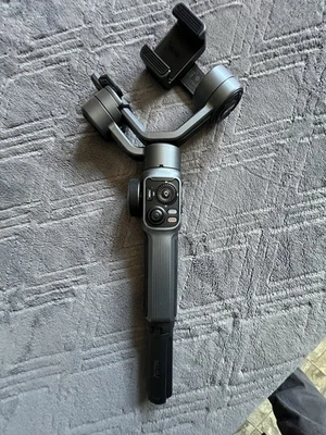 zhiyun gimbal - Image 1 of 4