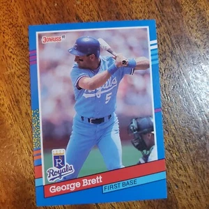Tarjeta de béisbol George Brett Donruss 1991 #201 rara de colección casi nueva+ - Imagen 1 de 2