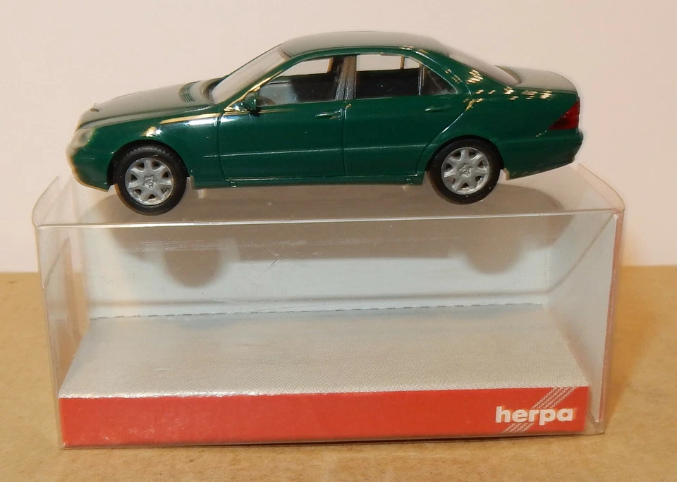 Micro Herpa #022699 Ho 1/87 MERCEDES-BENZ S-KLASSE Verde Scuro IN Box - Immagine 1 di 4