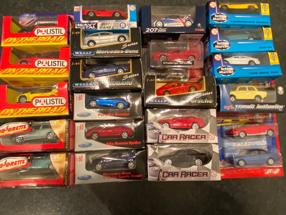 Lotto 22 Welly Polistil Car Racer 1:55 1:60 Mercedes Porsche Fiat Ferrari - Immagine 1 di 3