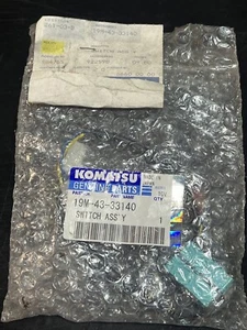 Genuine Komatsu 19M-43-33140 switch assembly NEW OEM not CAT - Picture 1 of 1