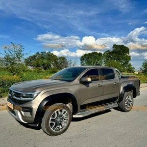 Türaufsätze Seitenleisten Prallschutz für Volkswagen Amarok 2023-2024 Kratzfeste - Afbeelding 1 van 8