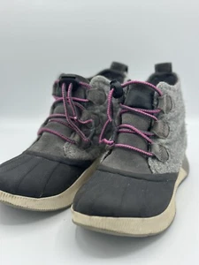 Sorel Youth Out N About Classic Waterproof Boot Size 5 M Big Kid - Picture 1 of 5